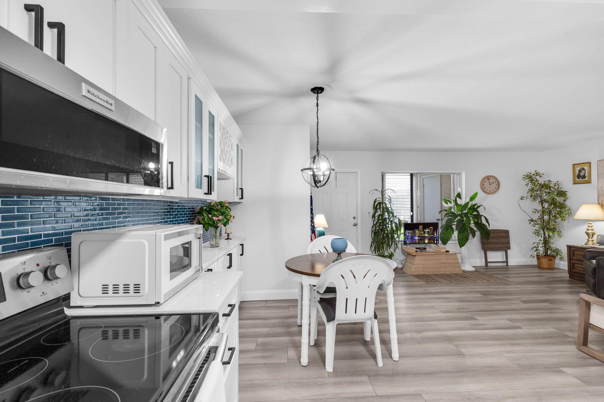 PINE RIDGE SOUTH III COND - Residential