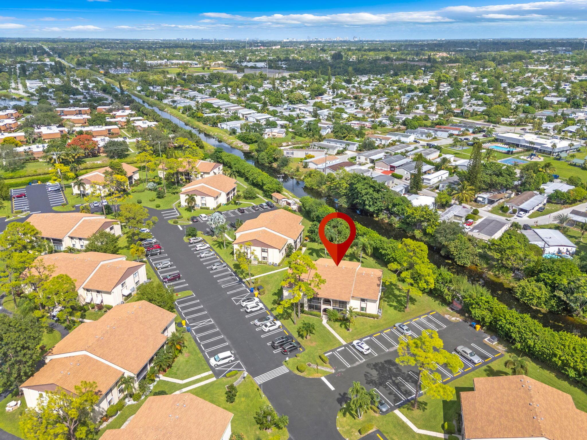 PINE RIDGE SOUTH III COND - Residential