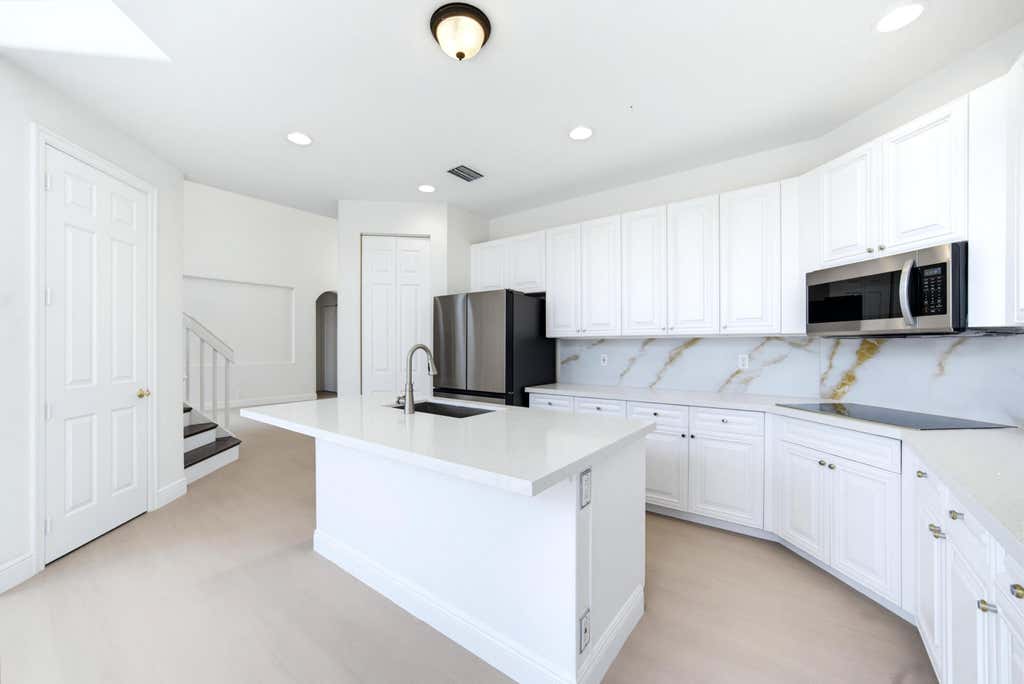 Photo of 7416 NW 115TH Terrace, Parkland, FL 33076 (MLS # B26058459)
