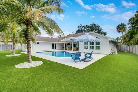 Single Family Residence in Palm Beach Gardens FL 2632 Bordeaux Court Ct 41.jpg