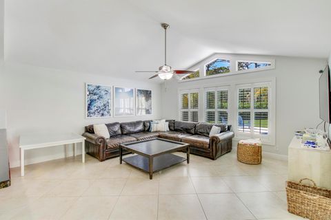 Single Family Residence in Palm Beach Gardens FL 2632 Bordeaux Court Ct 19.jpg