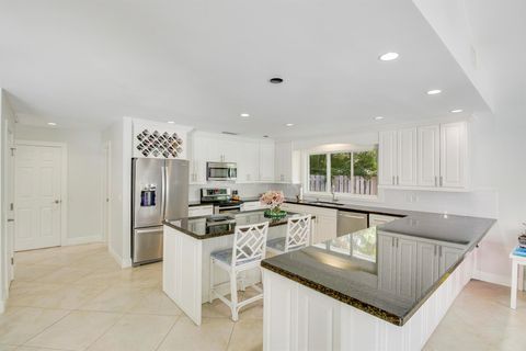 Single Family Residence in Palm Beach Gardens FL 2632 Bordeaux Court Ct 12.jpg