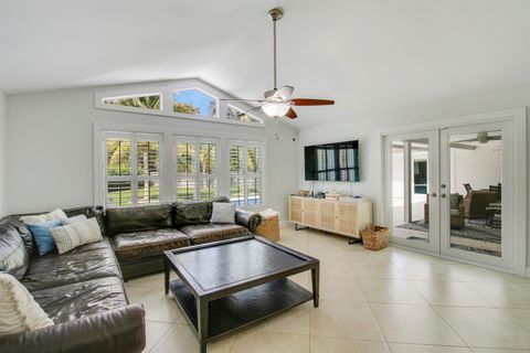 Single Family Residence in Palm Beach Gardens FL 2632 Bordeaux Court Ct 20.jpg