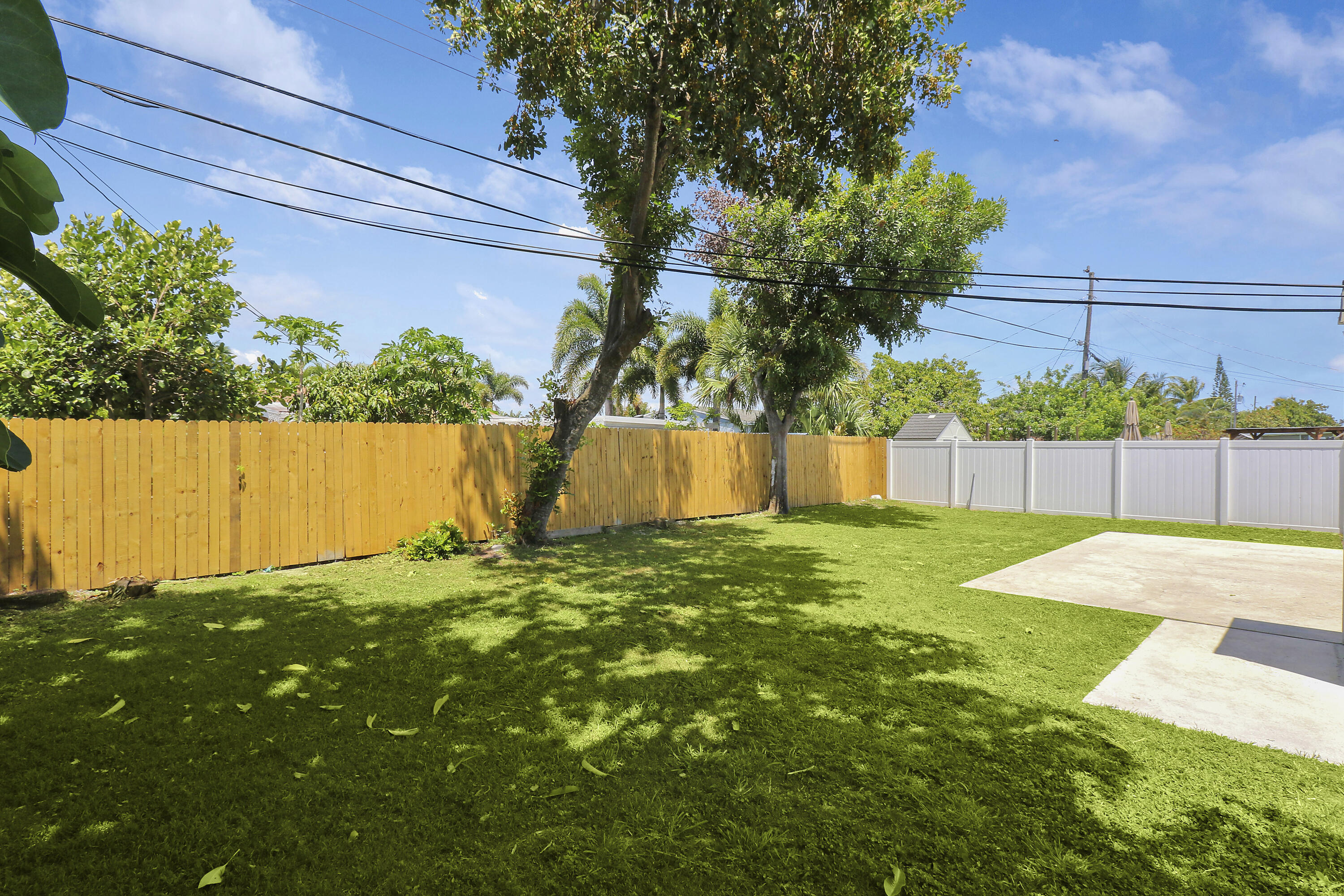 PALM BEACH SQUARE UNIT 1 - Residential