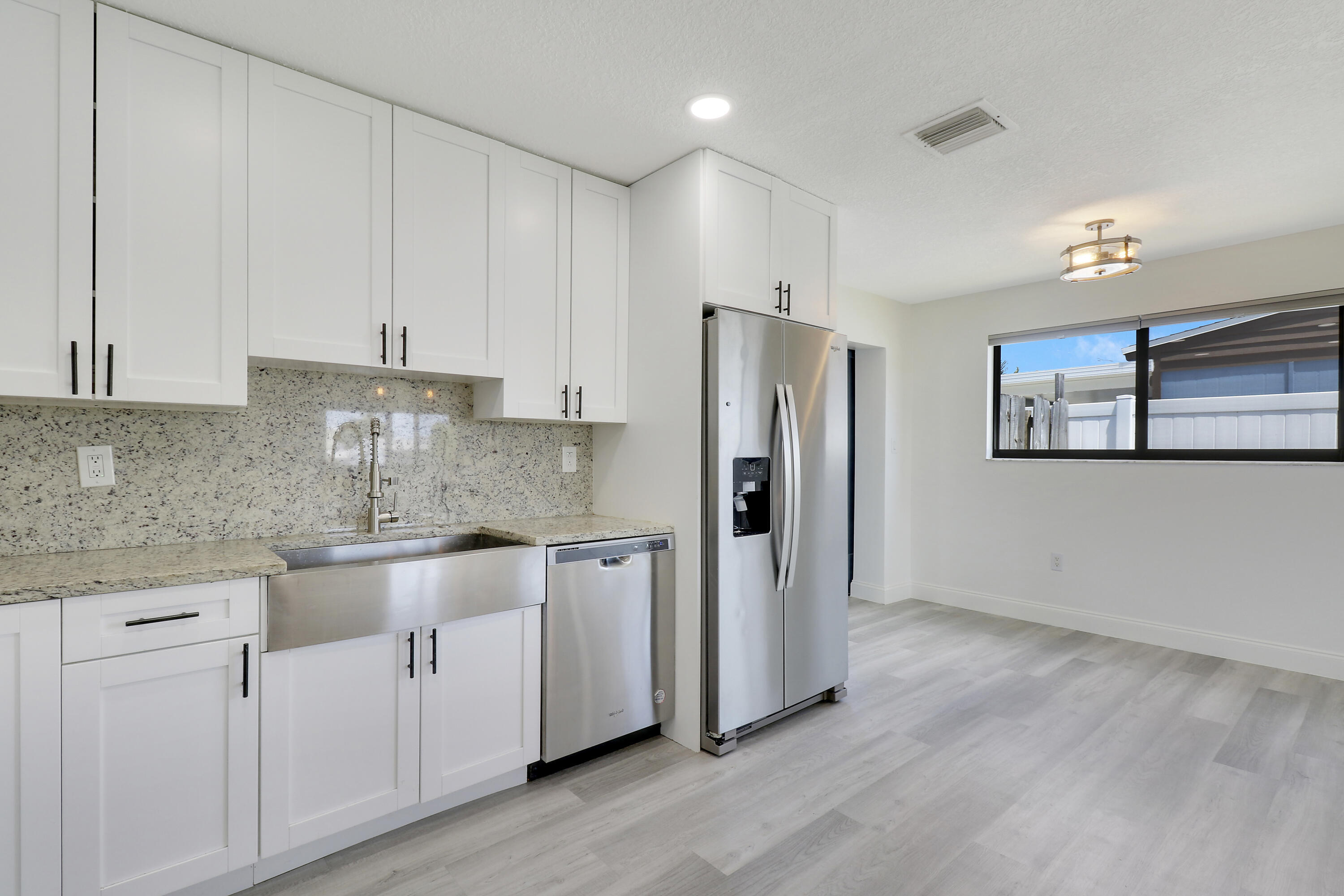 PALM BEACH SQUARE UNIT 1 - Residential