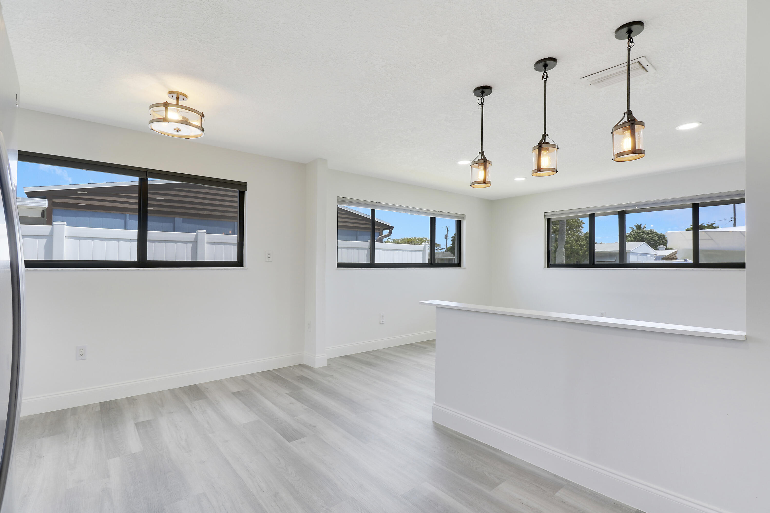 PALM BEACH SQUARE UNIT 1 - Residential