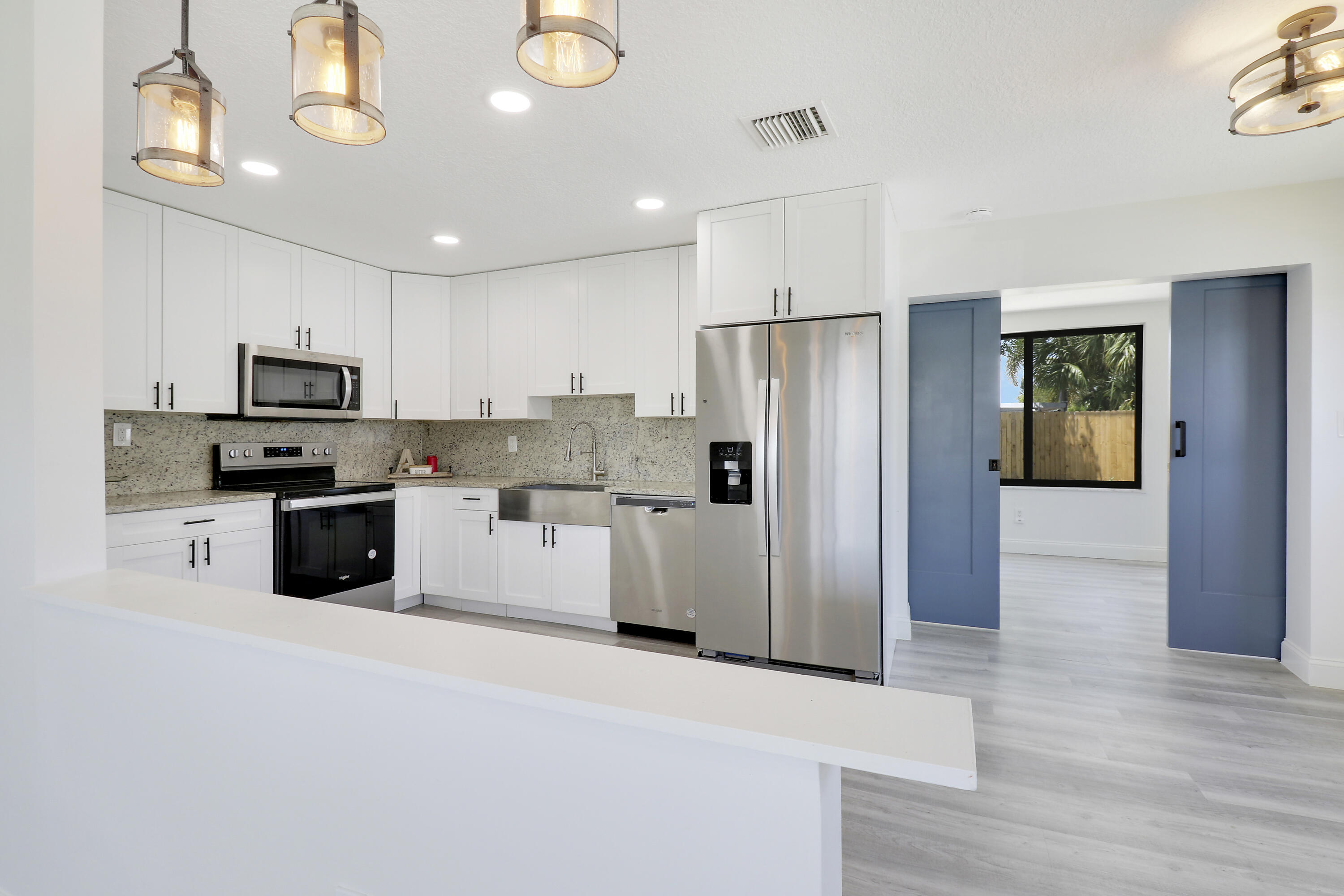 PALM BEACH SQUARE UNIT 1 - Residential