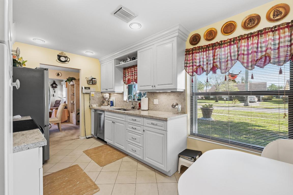 BUTTONWOOD 2 - Residential