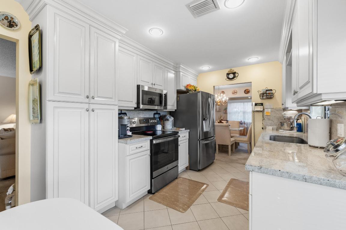 BUTTONWOOD 2 - Residential