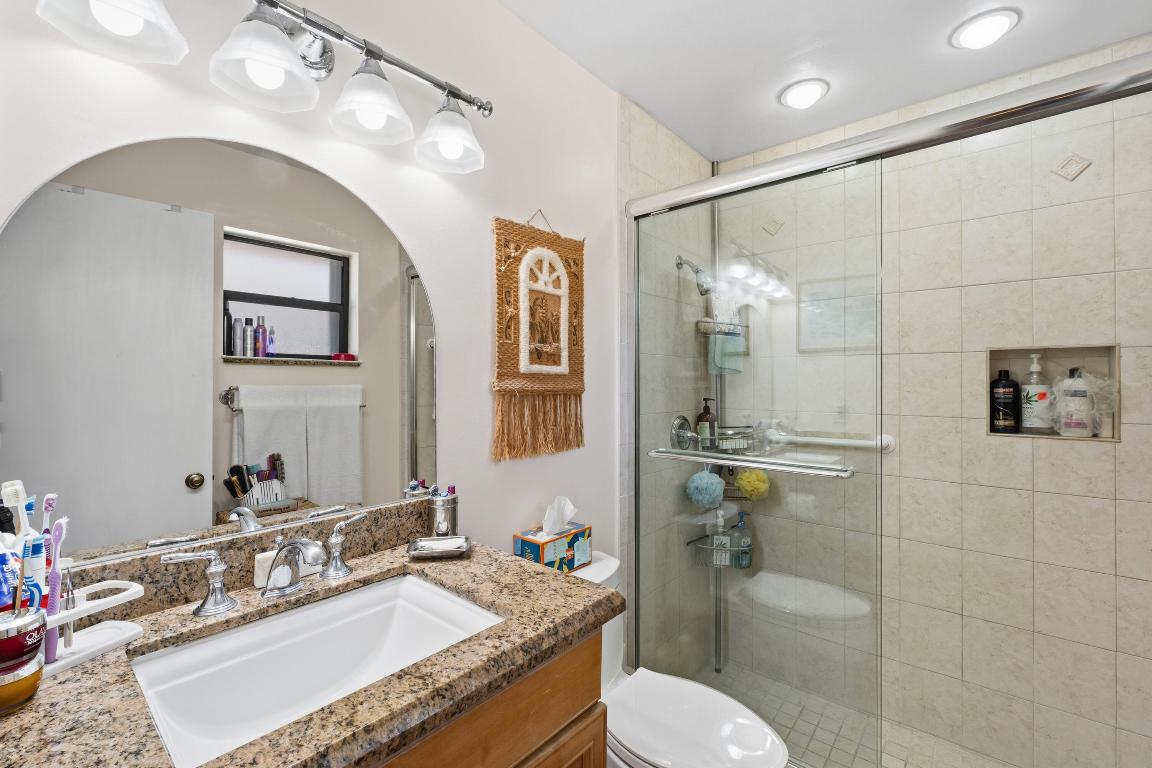 BUTTONWOOD 2 - Residential