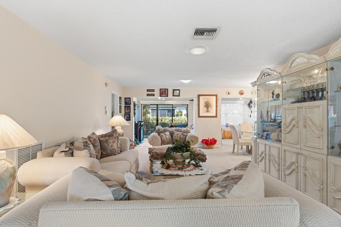 BUTTONWOOD 2 - Residential