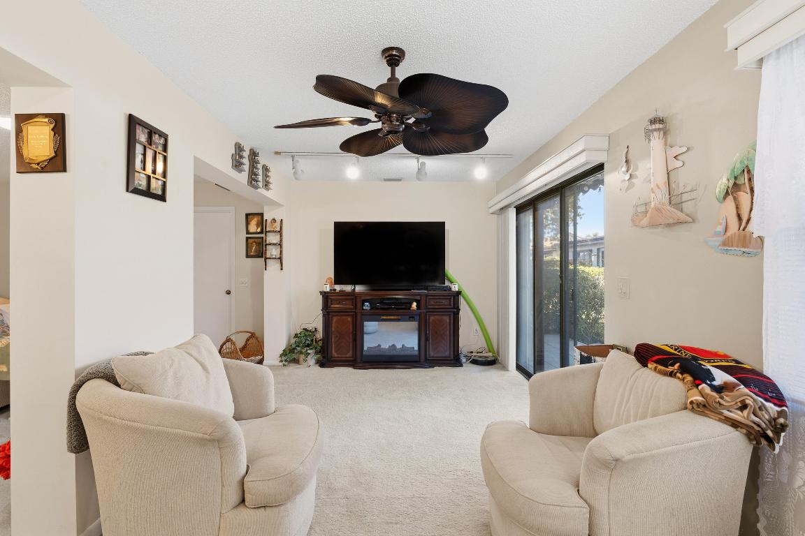 BUTTONWOOD 2 - Residential