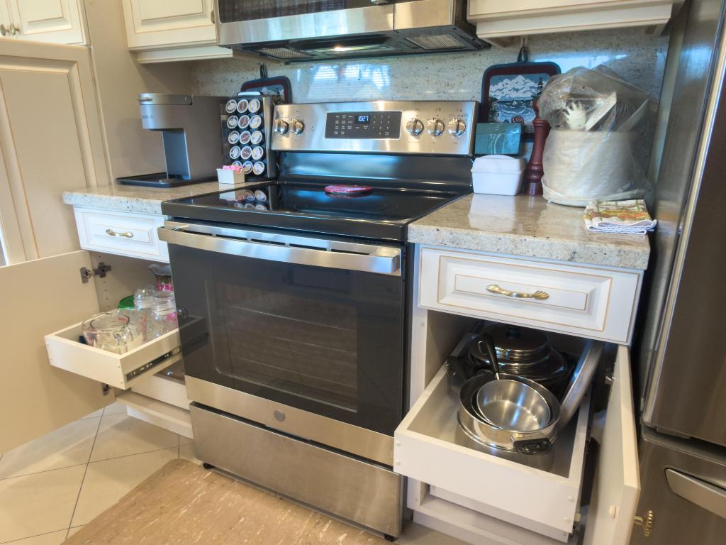 BUTTONWOOD 2 - Residential