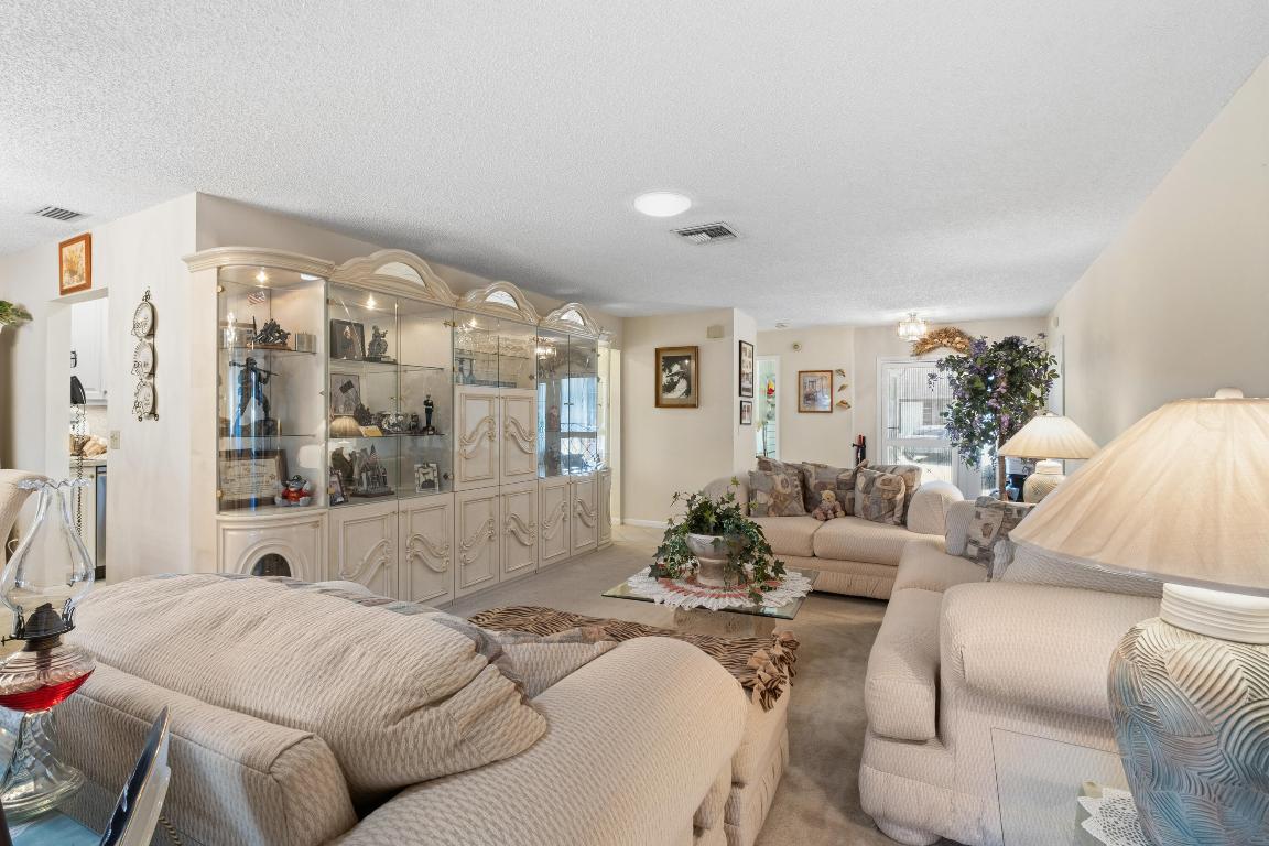 BUTTONWOOD 2 - Residential