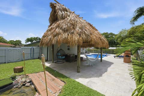 Tiny photo for 1929 NW 90th Lane, Coral Springs, FL 33071 (MLS # B26034058)
