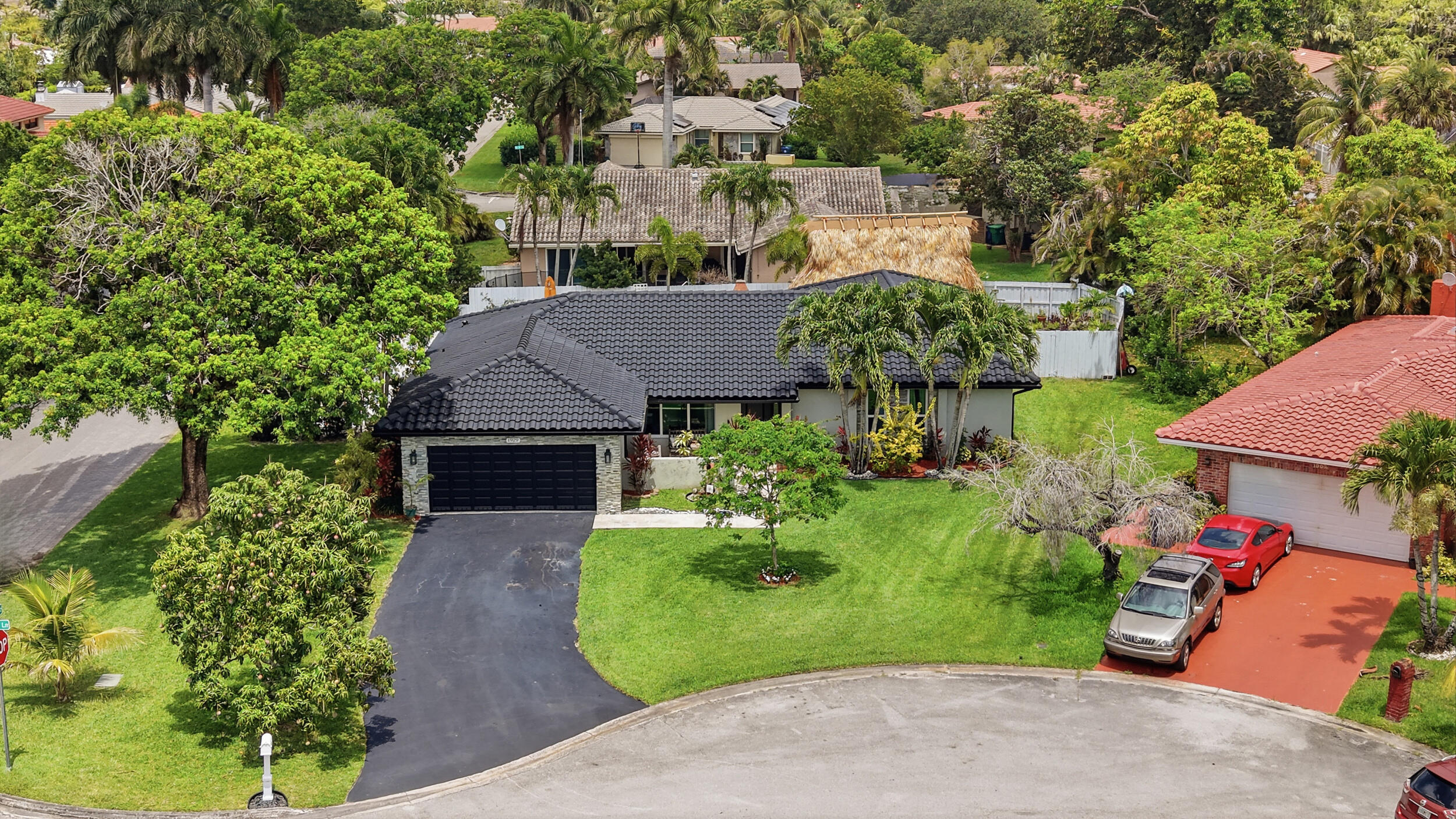 1929 NW 90th Lane, Coral Springs, FL, 33071/$775,000 1 1929 NW 90th Lane
