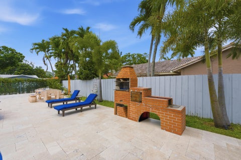 Tiny photo for 1929 NW 90th Lane, Coral Springs, FL 33071 (MLS # B26034058)