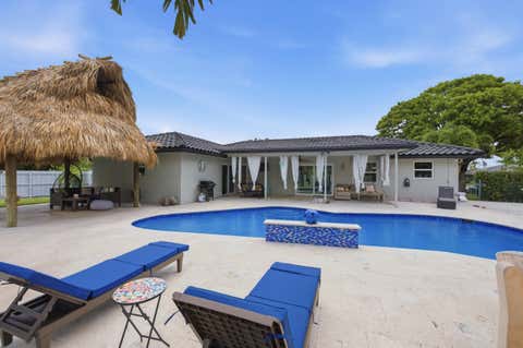 Tiny photo for 1929 NW 90th Lane, Coral Springs, FL 33071 (MLS # B26034058)
