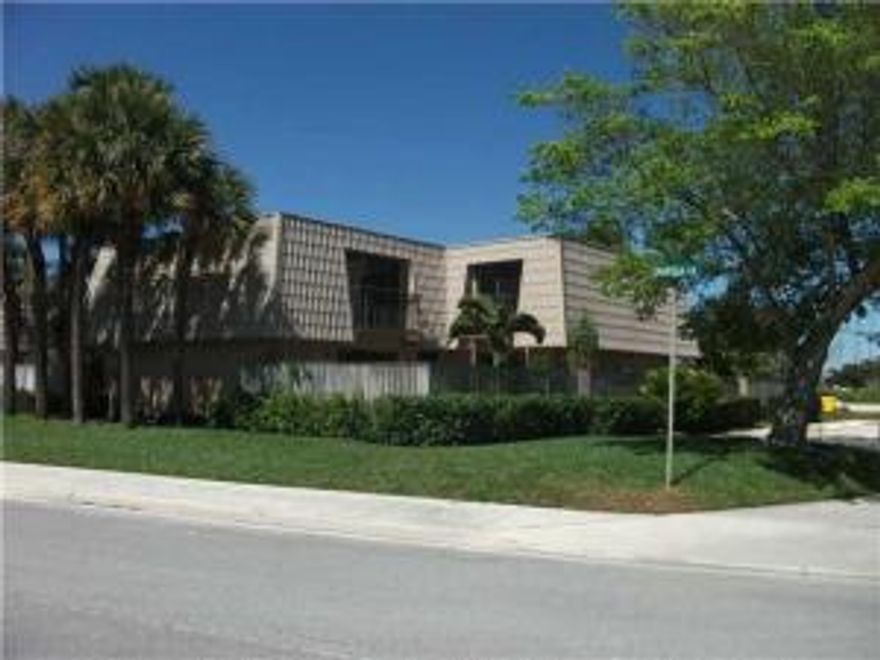 Fabulous lake front location, mint condition...park in front...two master bedrooms...beautiful patio, perfect for relaxing...tile downstairs...