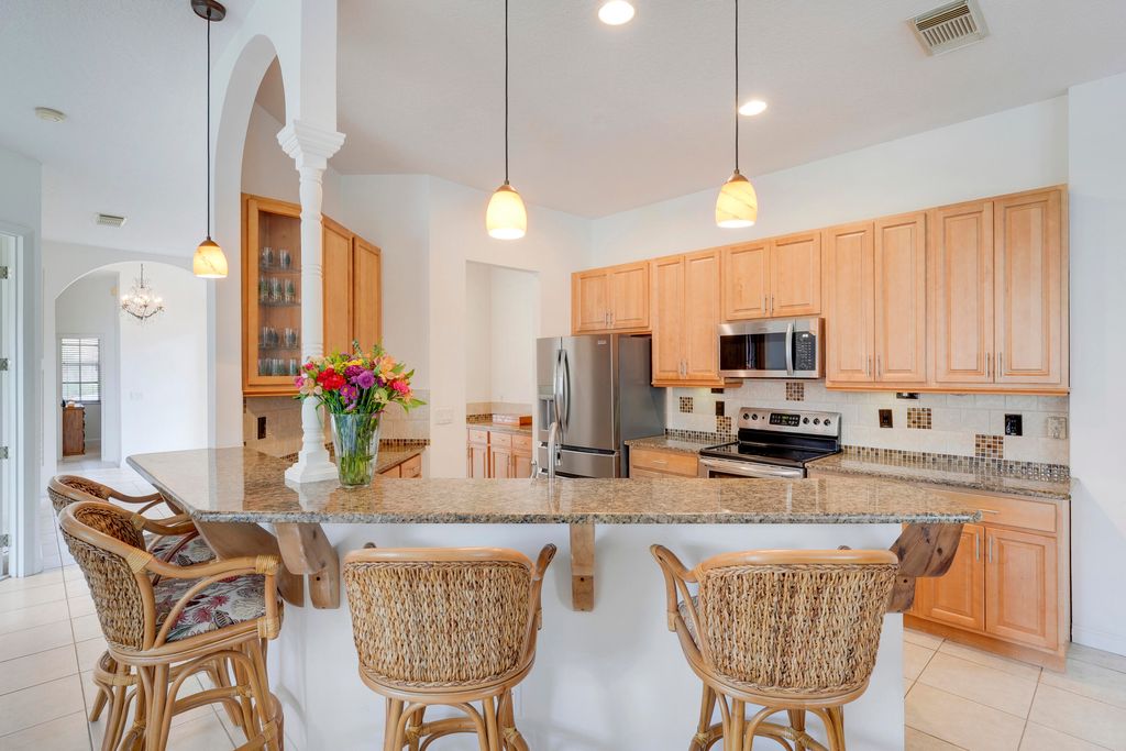 Photo of 573 SW Saint Kitts Cove, Port Saint Lucie, FL 34986 (MLS # B26014143)