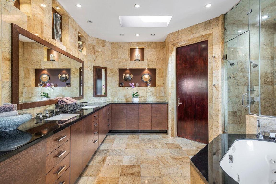 POINT MANALAPAN 7 - Residential