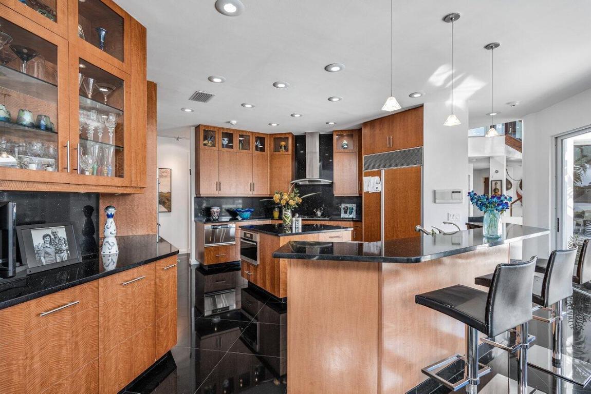 POINT MANALAPAN 7 - Residential