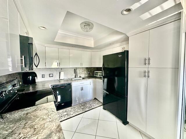 3038 Rexford C