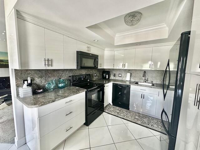 3038 Rexford C