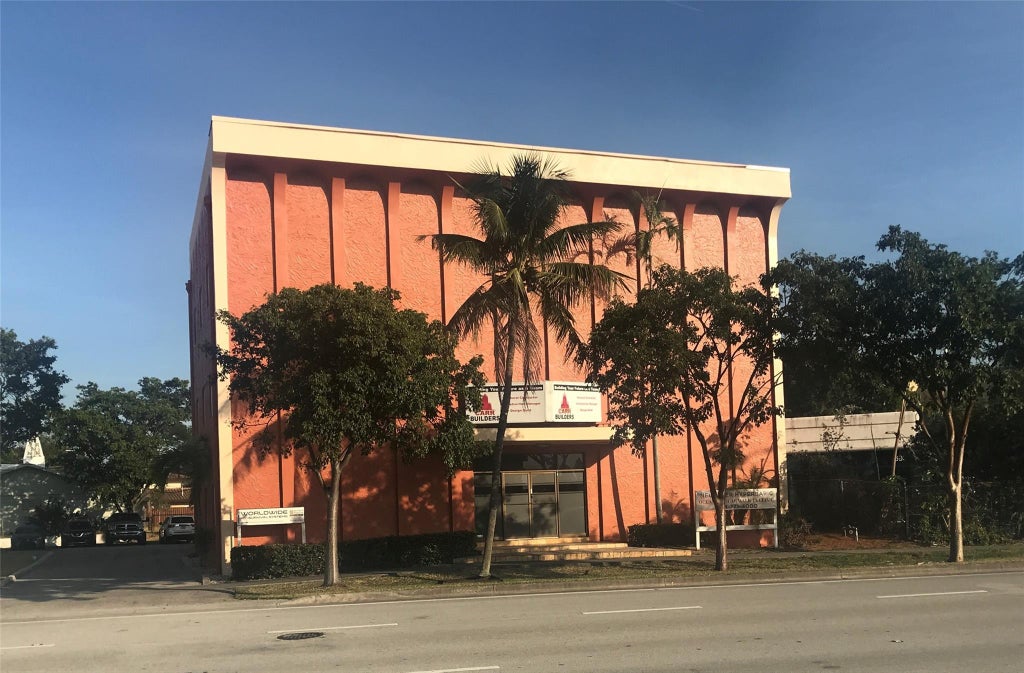 Photo of 660 S Federal Highway #103 &amp; 200, Pompano Beach, FL 33062 (MLS # F10391995)