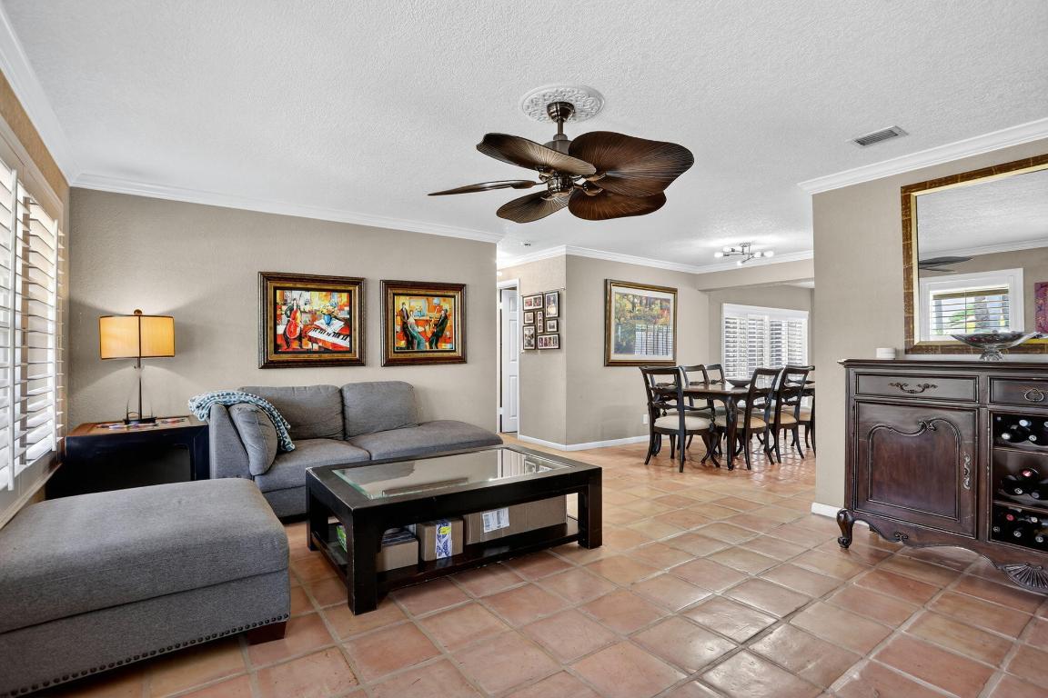 DOUGLAS PARK - Residential