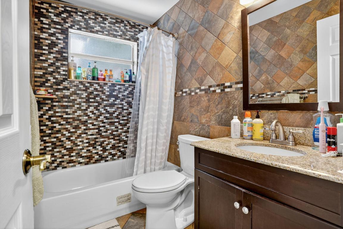 DOUGLAS PARK - Residential