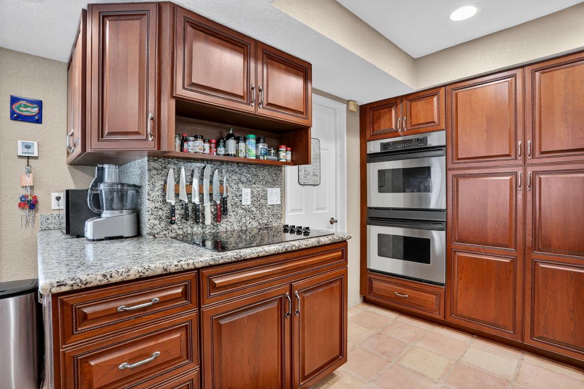 DOUGLAS PARK - Residential