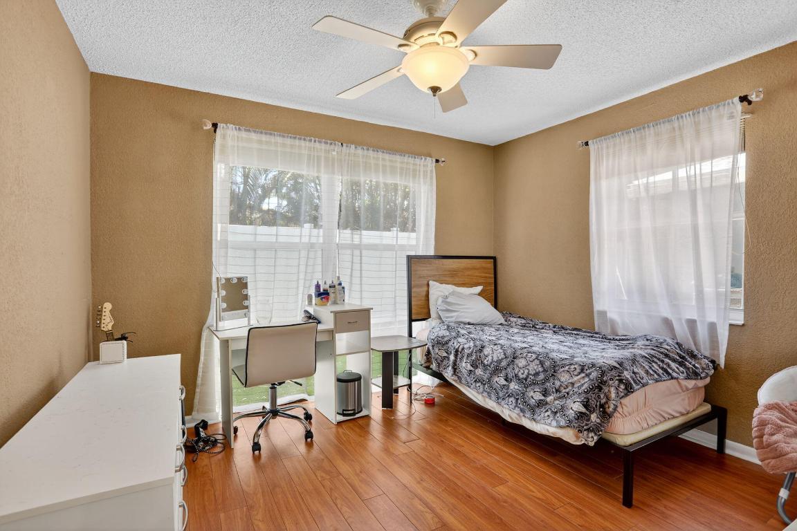 DOUGLAS PARK - Residential