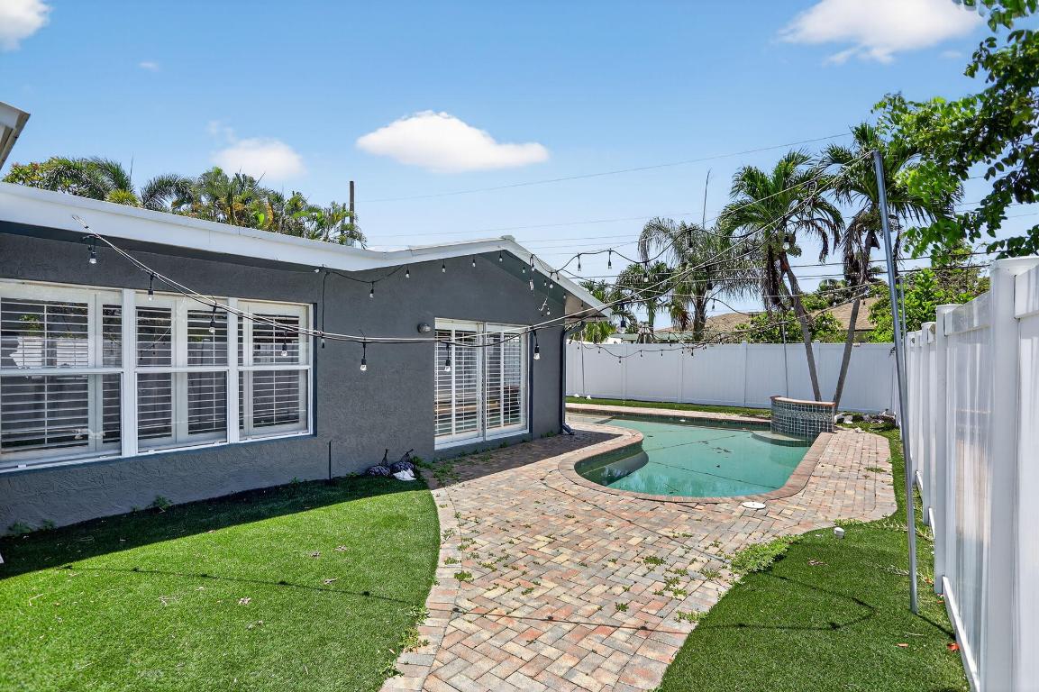 DOUGLAS PARK - Residential