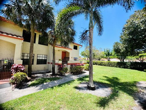 A home in Deerfield Beach