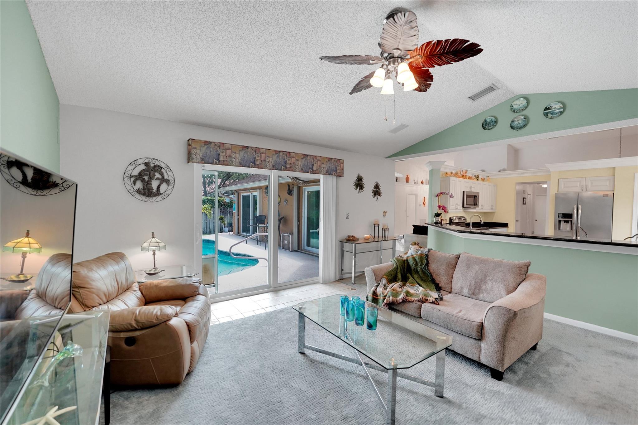 WEST VIEW ESTATES - Residential