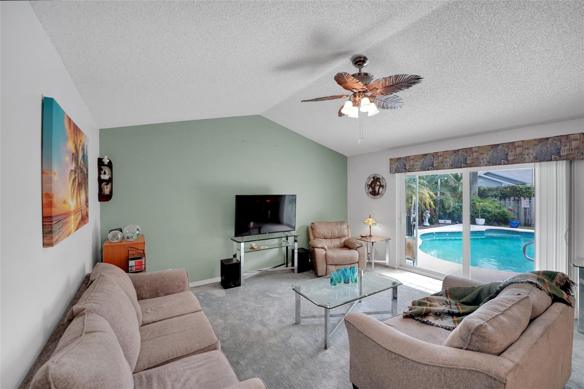 WEST VIEW ESTATES - Residential