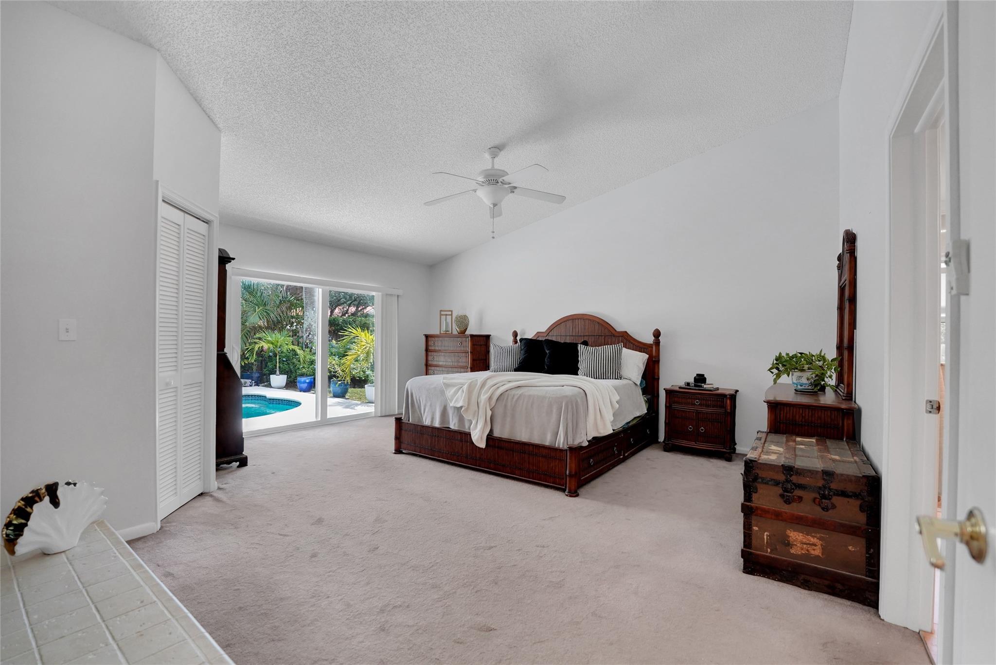WEST VIEW ESTATES - Residential