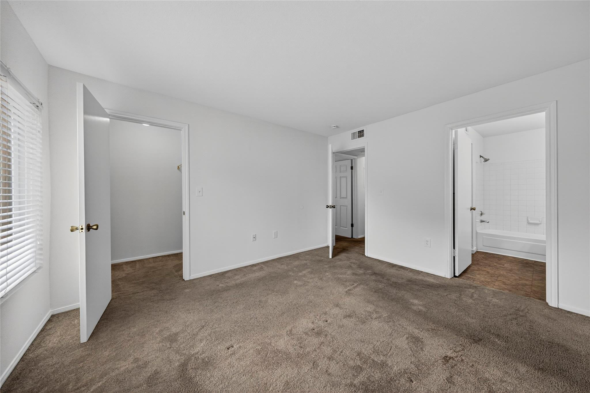 SAILBOAT POINTE - Residential