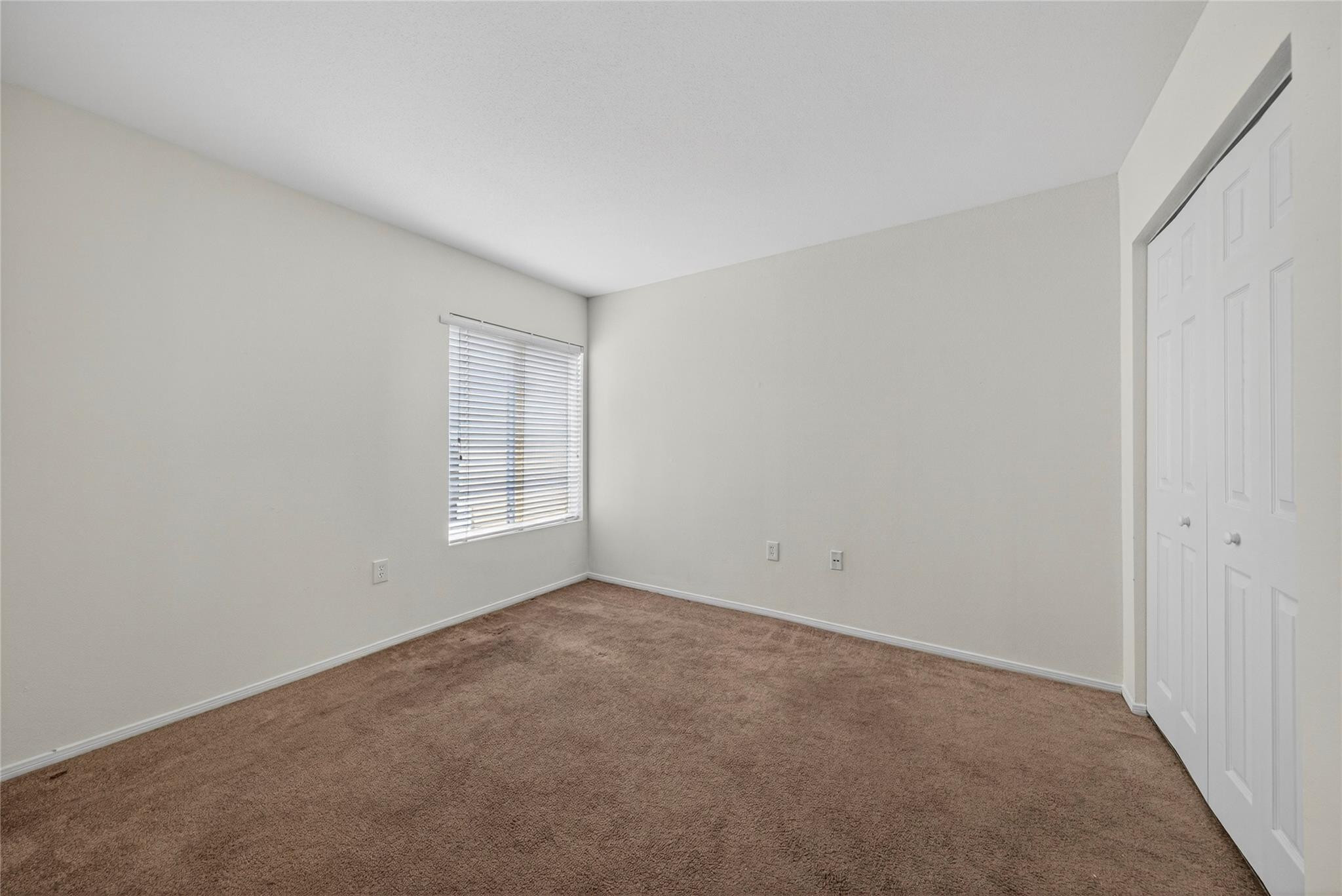 SAILBOAT POINTE - Residential