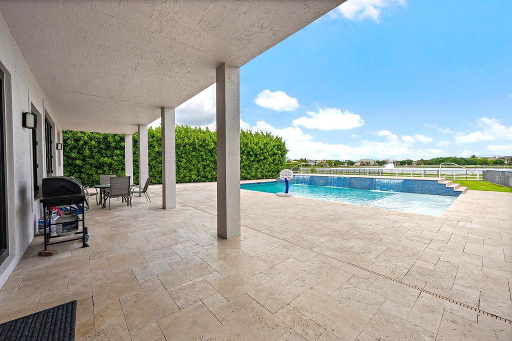 Photo of 9475 Equus Circle, Boynton Beach, FL 33472 (MLS # B26019717)