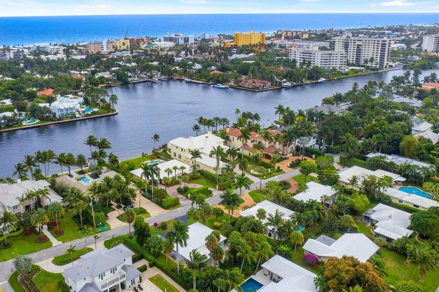 Incomparable location in the heart of Delray Beach! Direct intracoastal property with 103 feet of water frontage offers the best in proximity to all East Delray has to offer,  only a few blocks to Atlantic Avenue.  Walk to restaurants and galleries, or just enjoy staying home enjoying the boats going by, in this lovely 3 bedroom home with a gorgeous yard and pool. The house has been maintained beautifully.   It's perfect for that second home living, or renovation into something larger.   This waterfront lot is incomparable and must be seen to appreciate.  Rare opportunity exists in the heart of Delray Beach on the water!
.
Washer & Dryer Excluded from Sale.