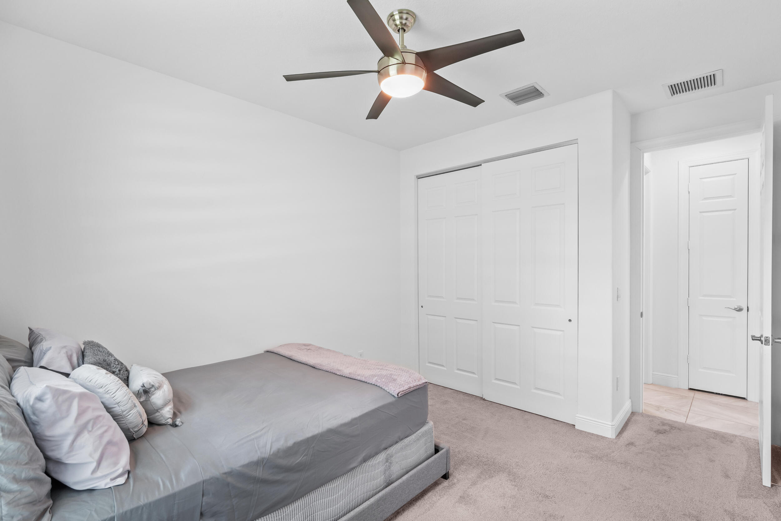 PORT ST LUCIE SECTION 21 - Residential