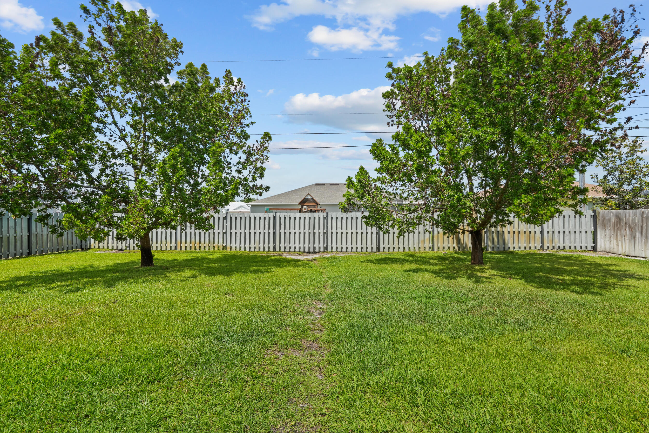 PORT ST LUCIE SECTION 21 - Residential