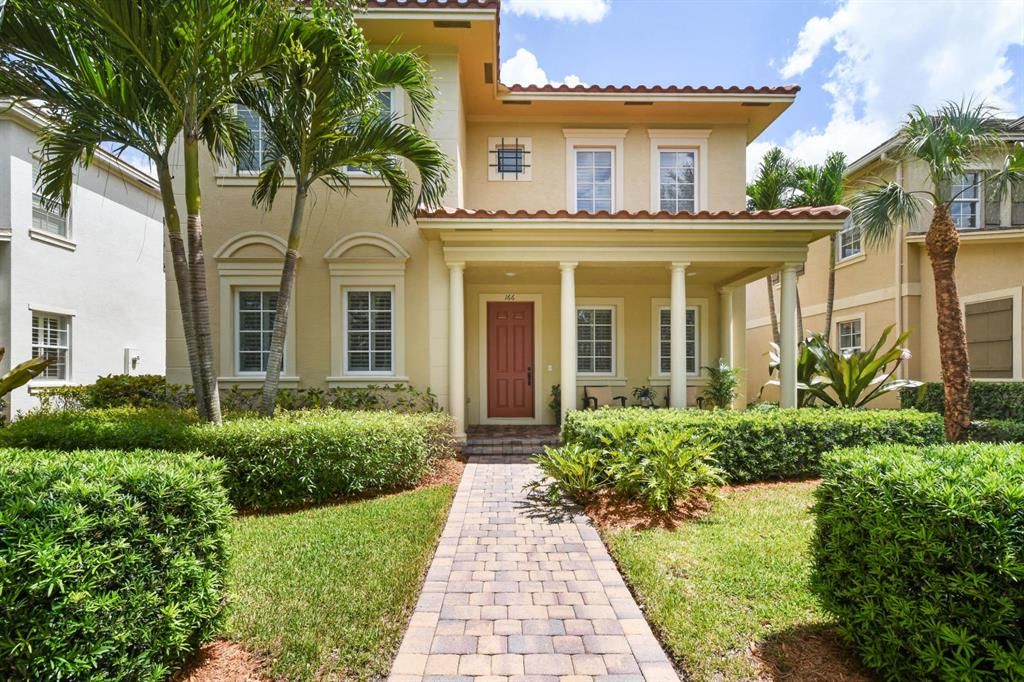 Photo of 166 Bandon Lane, Jupiter, FL 33458 (MLS # R10754470)