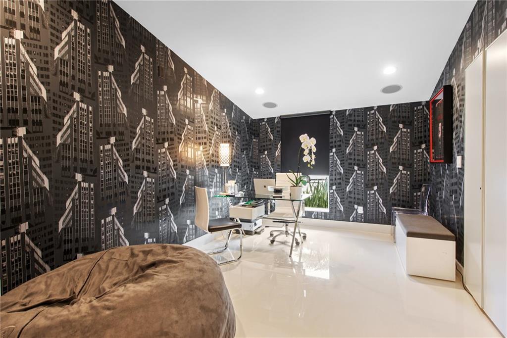 CORAL RIDGE - Residential