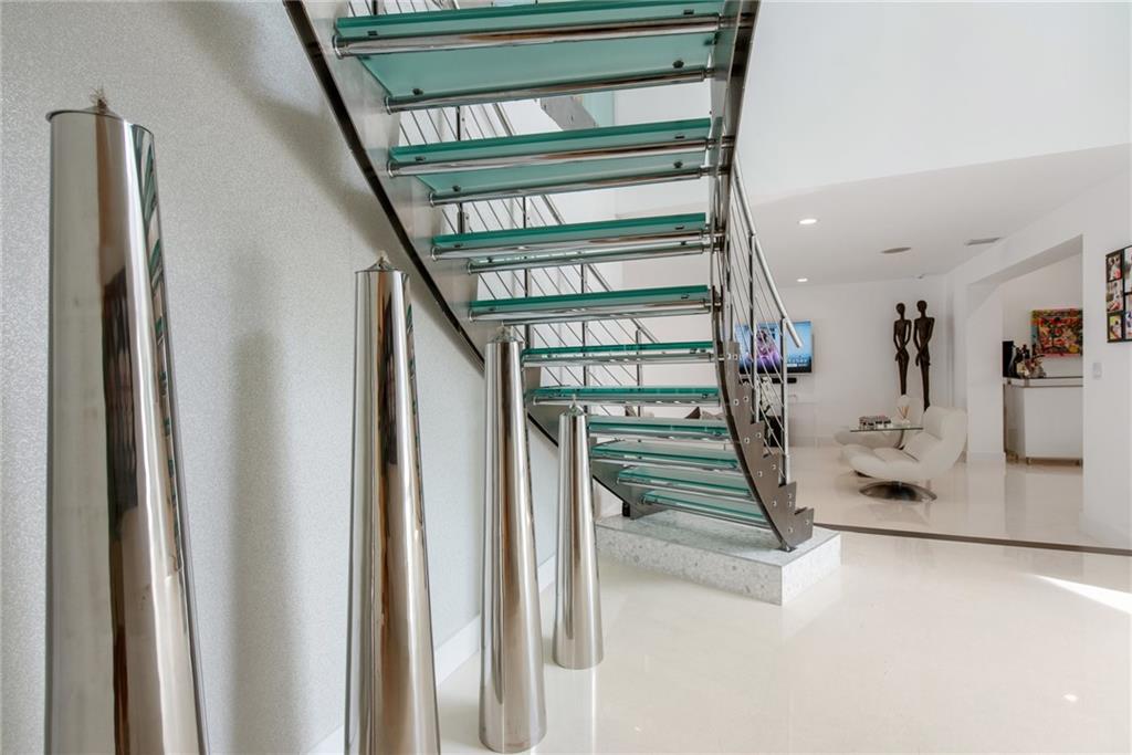 CORAL RIDGE - Residential