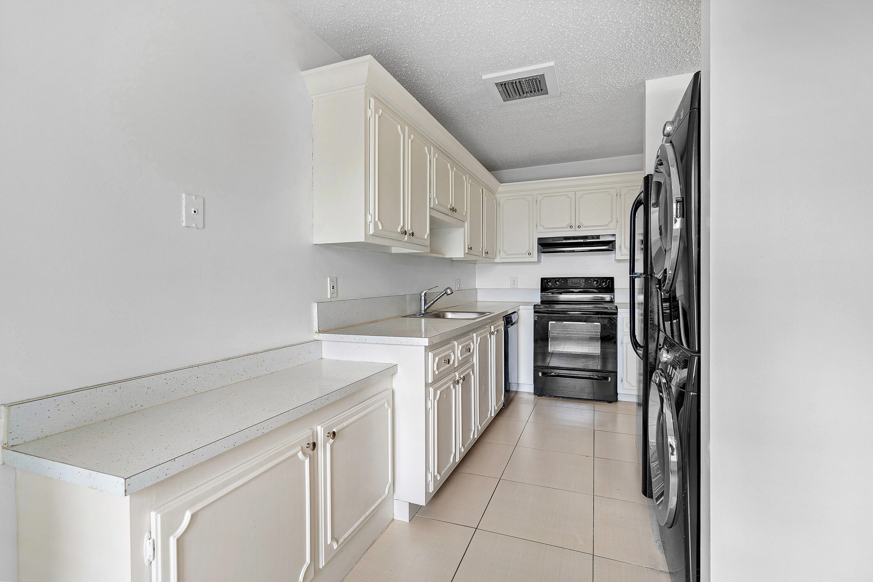 PINES OF DELRAY CONDO - Residential