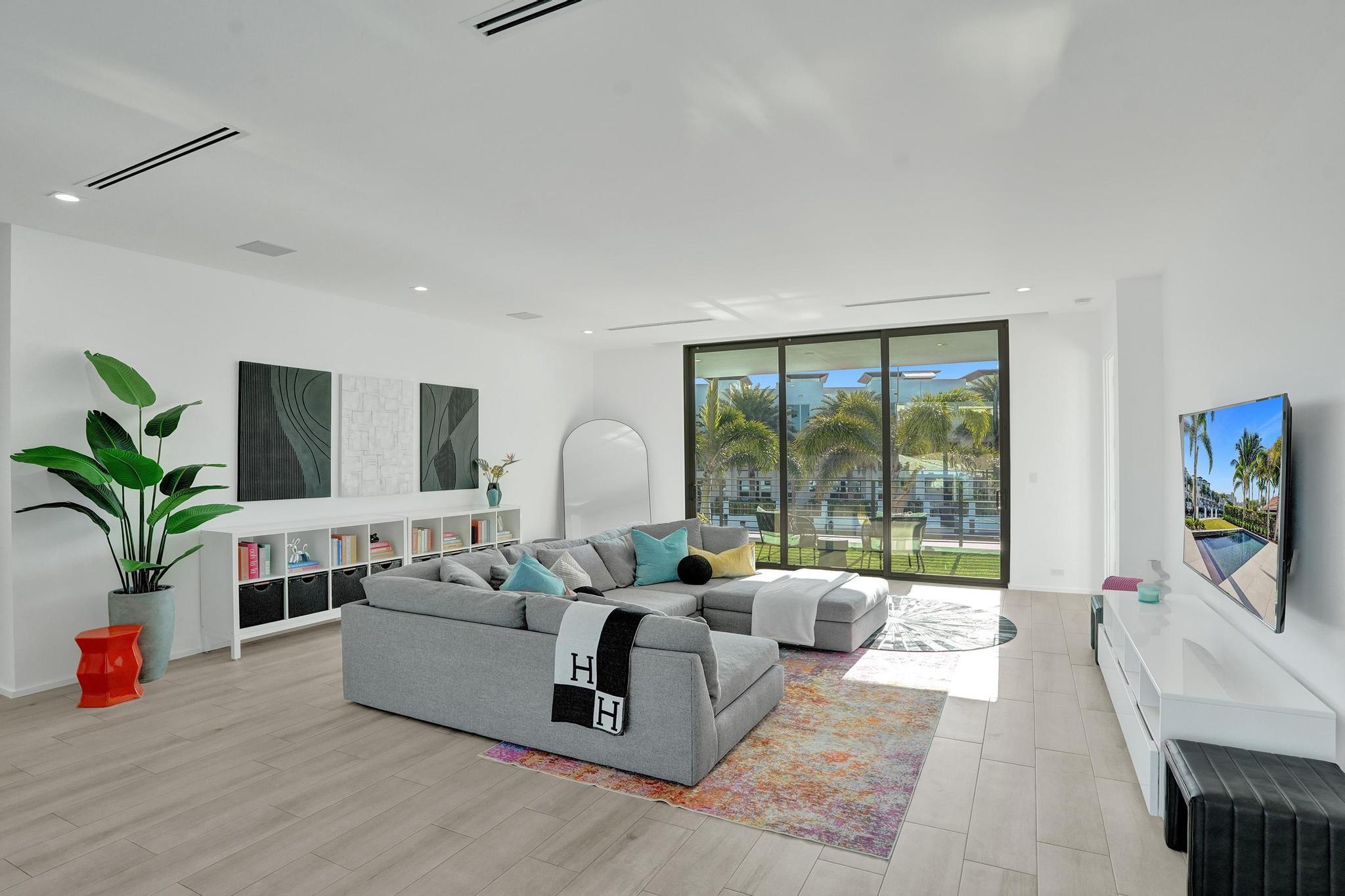 Silver Shores-Sub Tr D - Residential