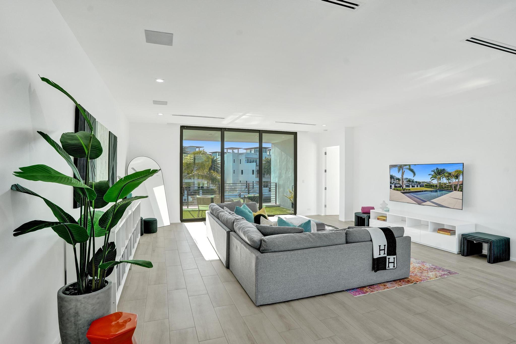 Silver Shores-Sub Tr D - Residential